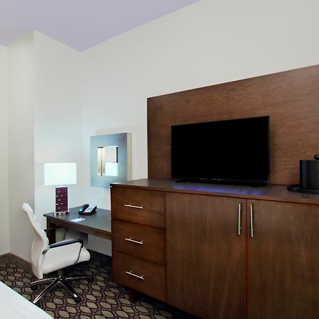 Holiday Inn Express Baton Rouge Downtown, An Ihg Hotel Exteriör bild